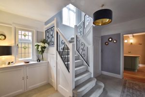 Photo 1- click for photo gallery